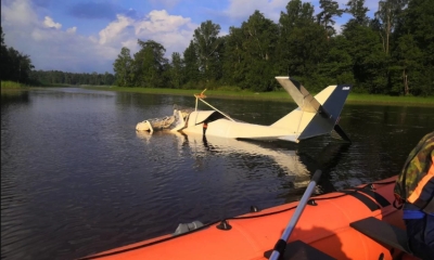 Гидроплан разбился в озере Вуокса под Санкт-Петербургом
