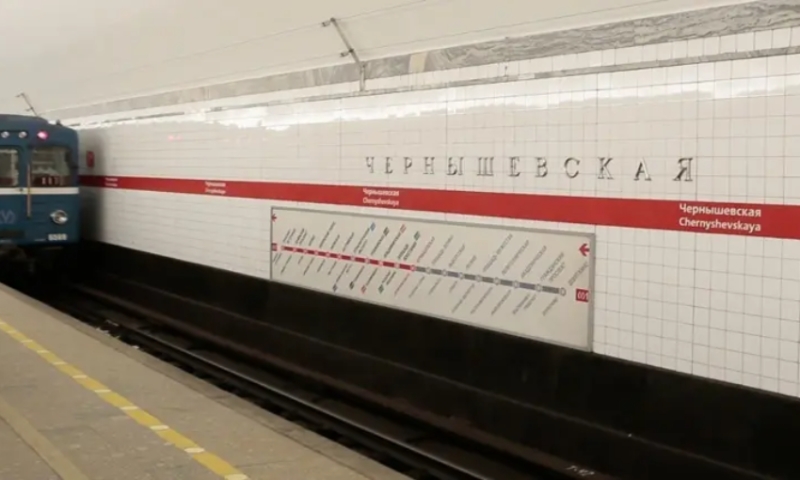 Станцию метро "Чернышевская" в Санкт-Петербурге закроют на реконструкцию до ноября 2023 года