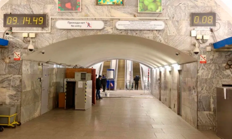 Вестибюль станции метро "Московская" в Петербурге открыт после капитального ремонта