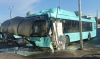 В Санкт-Петербурге автобус врезался в остановку у станции "Купчино"
