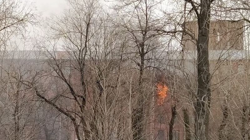 В Петербурге горит "Невская мануфактура"