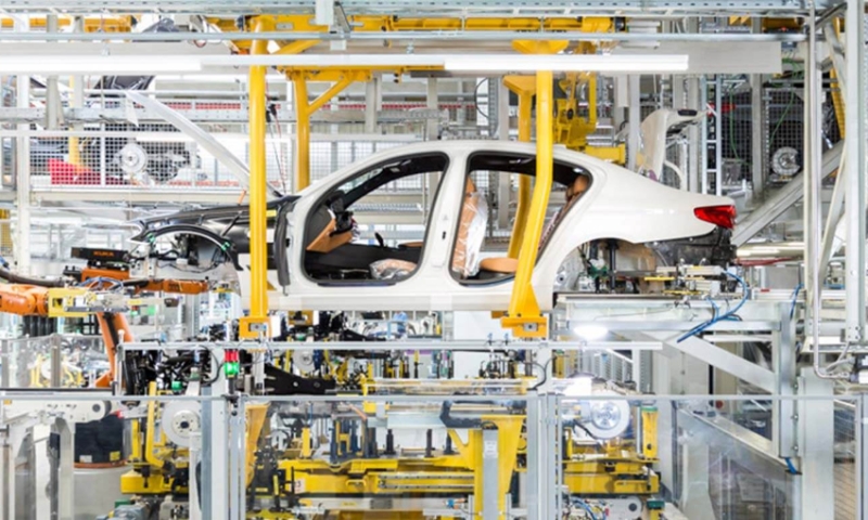 Дочерняя компания Magna в Петербурге увольняет рабочих