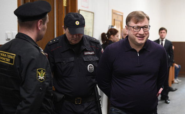 Дело Орынчуков, или по ком бьют Кремлёвские куранты? Дело Орынчуков, или по ком бьют Кремлёвские куранты?