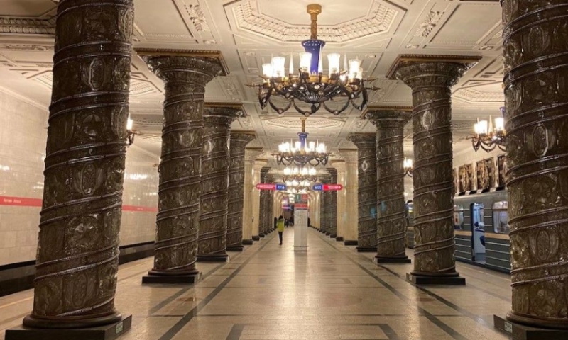 Стоимость проезда в общественном транспорте Петербурга с 1 января подорожает до 50 %