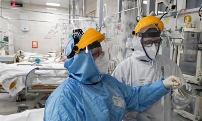 Больше 80 врачей умерли от коронавируса в Петербурге за три года