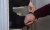 Петербургский суд арестовал полицейского, потребовавшего 10 млн у сбытчика контрафакта