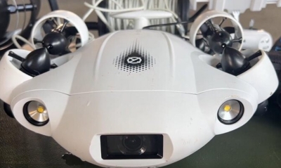 Росгвардейцы в Петербурге используют подводных роботов для обследования Невы и Финского залива